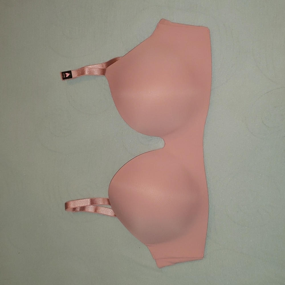 Victoria's Secret Wireless Bra 36DDD